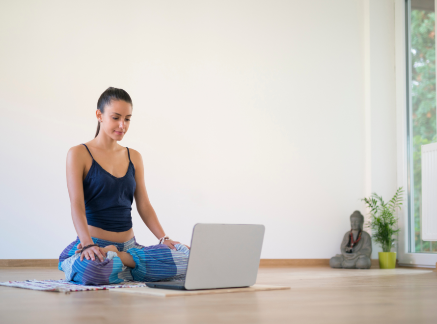 Online Prenatal Yoga Teacher